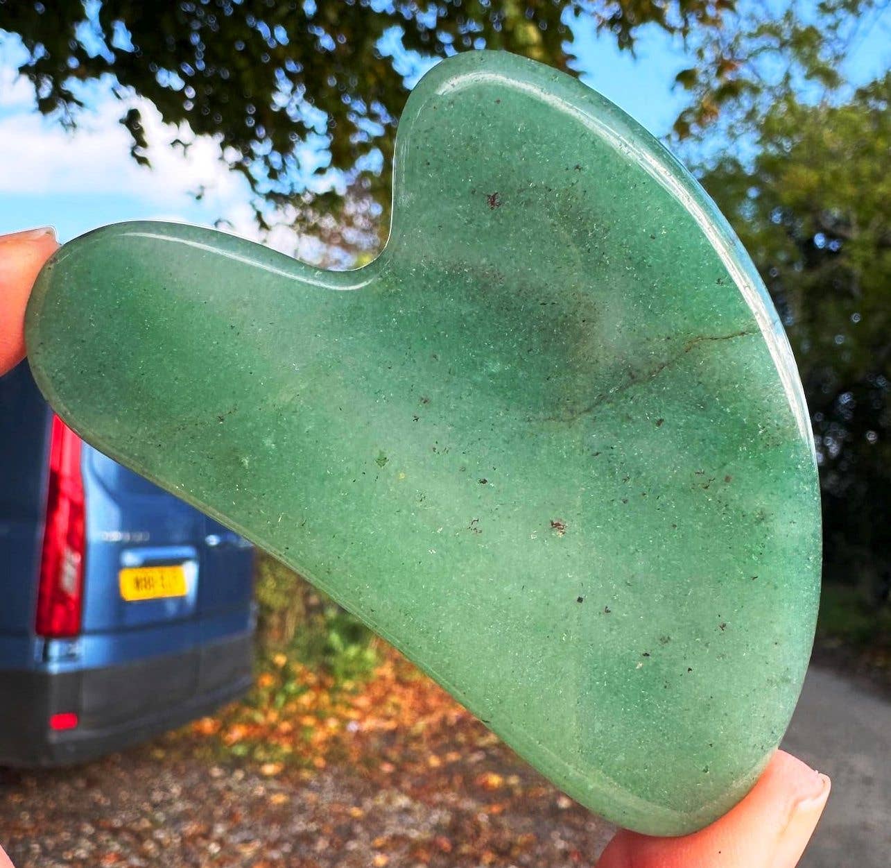 Elf Kendal Hippies - Wholesale Gua Sha Tool - Gua sha gemstone facial massager crystal gua sha heart stone1