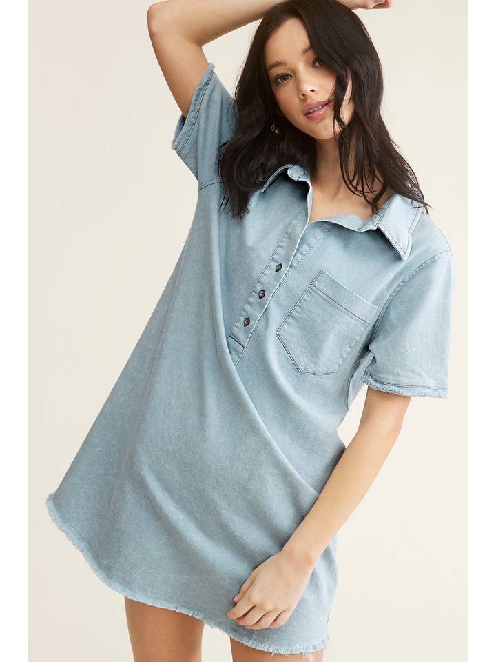 Cielo MCD9319-Abito a tunica in denim chiaro con bordo grezzo lavato minerale in vendita all'ingrosso su Faire10