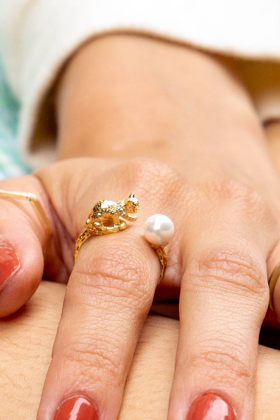 Peter and June - Venta al por mayor Anillo de banda/apilable - Anillo Cat's Cradle, chapado en oro de 18 quilates y perla3