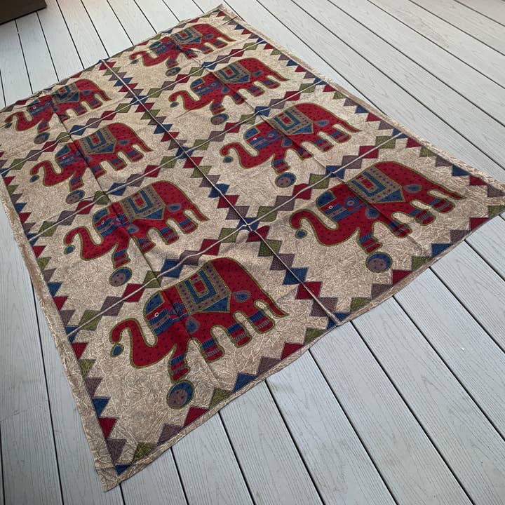 Lungta Imports - Wholesale Tapestry/Textile - Indian Elephants Tapestry Wall Decor Beach Throw16