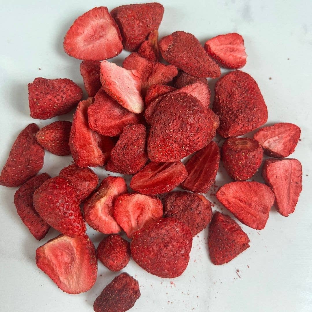 NutriBoom - Wholesale Dried/Dehydrated Fruit - Freeze Dried Strawberries: 17g and 35g packs4