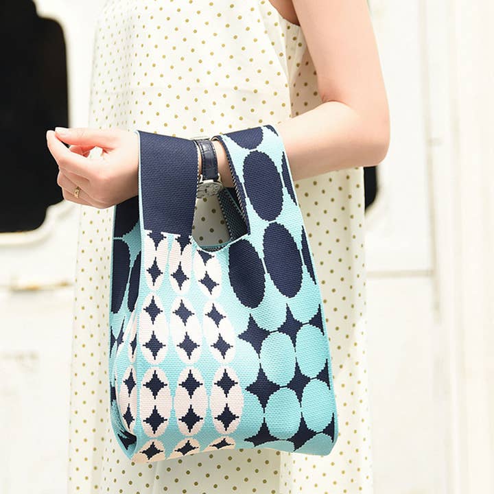 ACCITY - Wholesale Tote Bag - Women's - WOMEN COLOUR KNITTED TOTE BAG CASUAL WRIST HANDBAG_CWAB0879