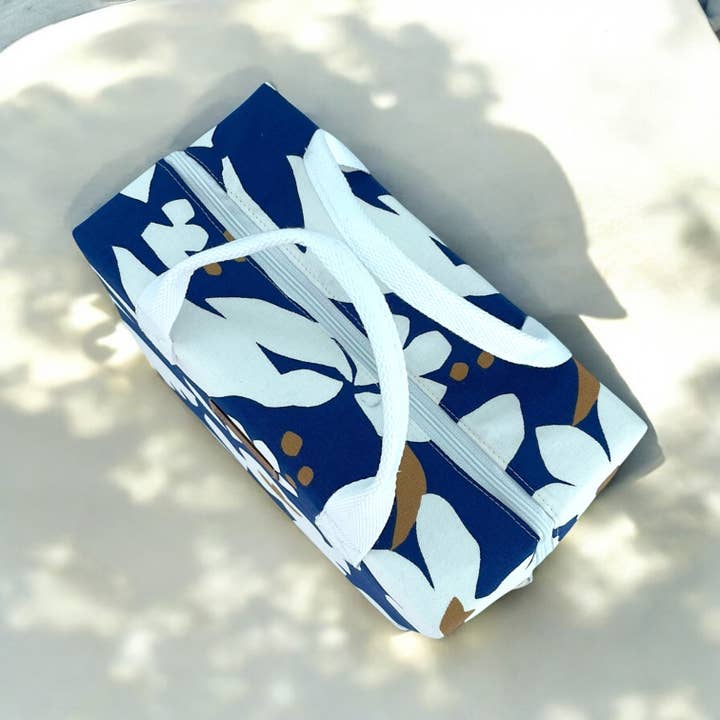 Emmanuel Création - Wholesale Cooler/Cooler Bag - Ice cube M cooler bag, "Athens"2