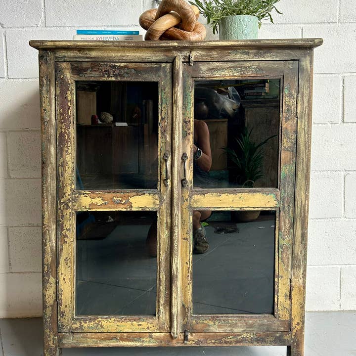 Simple Yet Eye Catching Yellow & Green Colourway Cabinet for wholesale by Paloma Black (Casa Natura Design, S.L.)