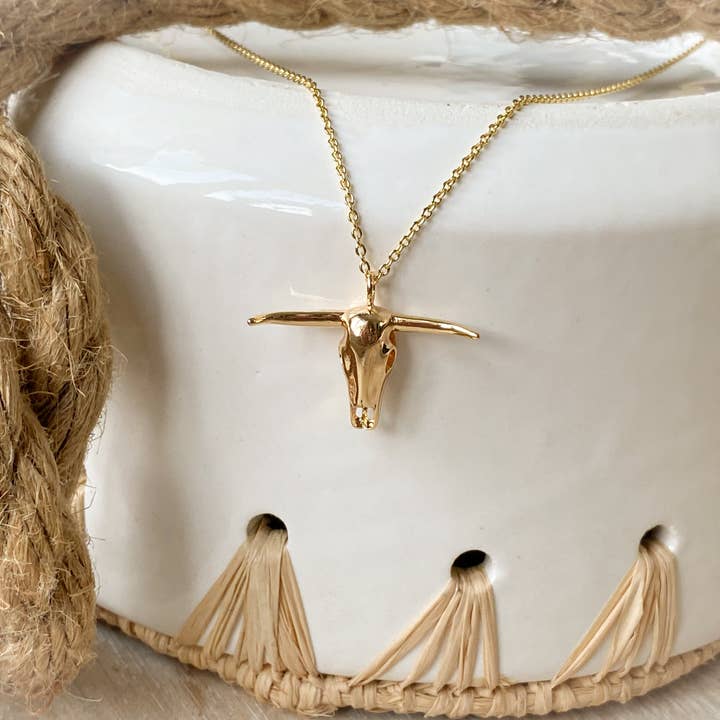 Agaveh girl - Wholesale Pendant/Charm Necklace - Longhorn Necklace