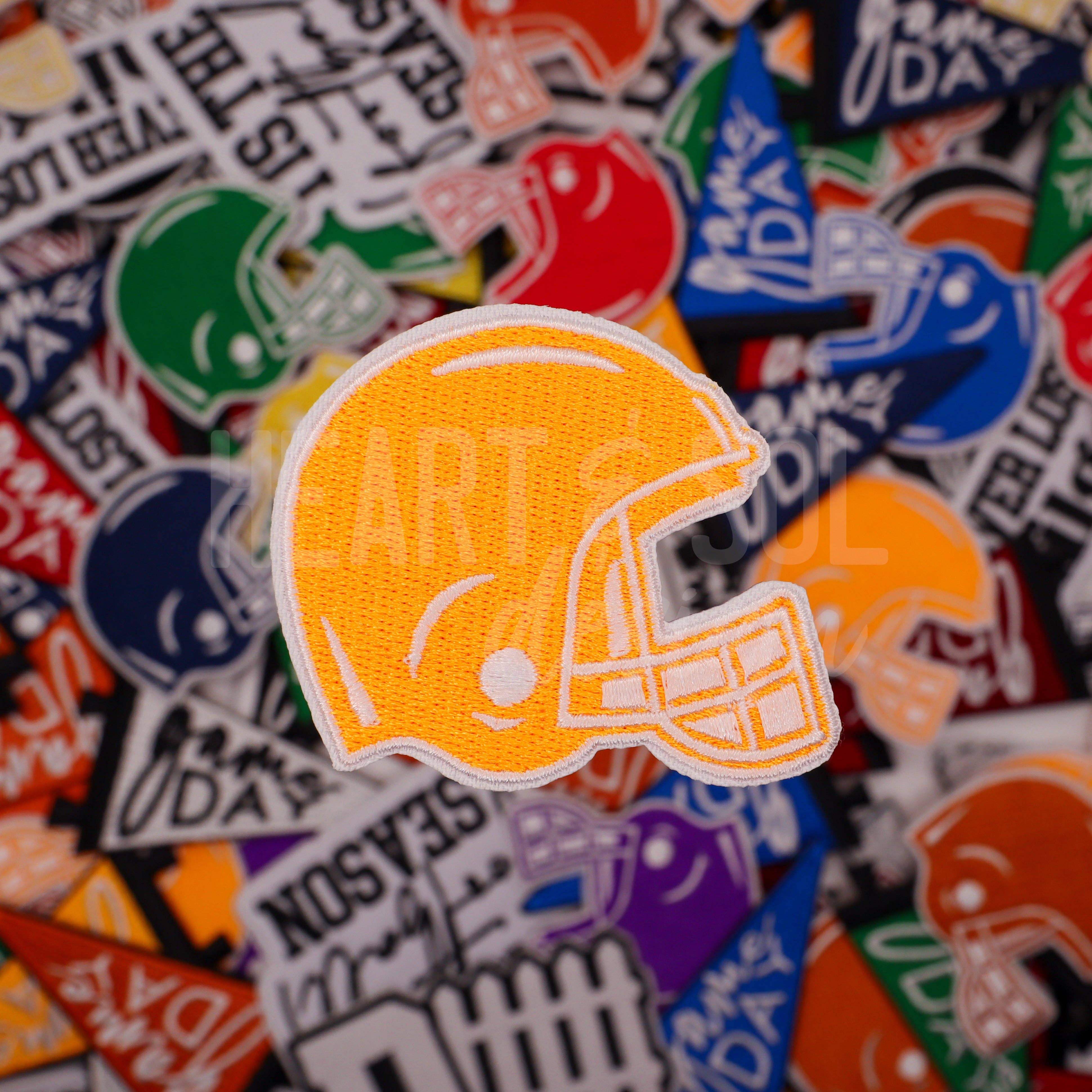 Heart & Sol Design – Großhandel Aufnäher – Aufnäher mit FUSSBALLHELM4