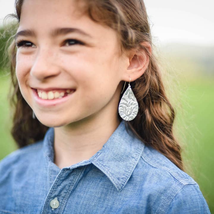 Silberner Whiskey für den Großhandel von Sparkles and Stags