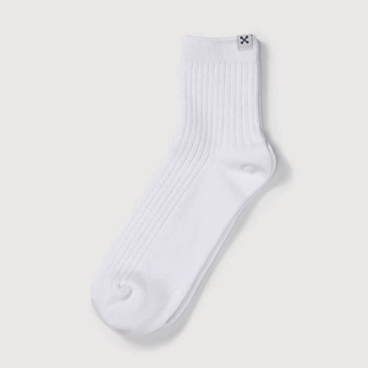 Everywear Supima Cotton Raffinerade Ribbstickade Ankelsockor | VIT för wholesale av sheec socks