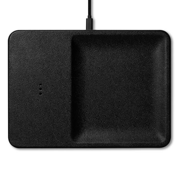 Courant - Wholesale Charging Dock - CATCH:3 - Classics Leather Wireless Charger with Valet Tray