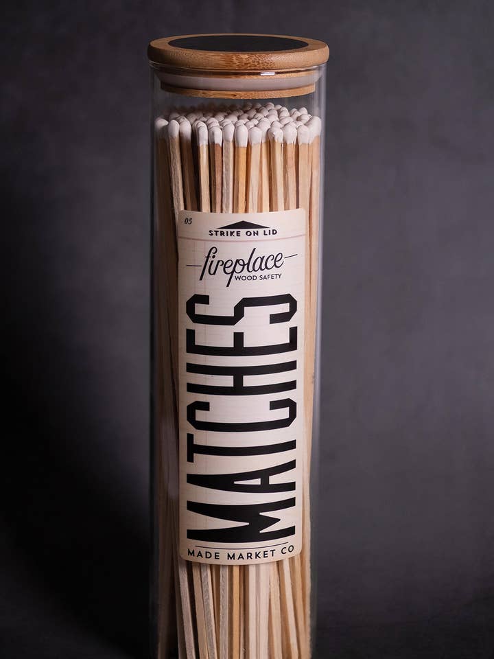 Fiammiferi bianchi vintage per camino in bottiglia apothecary per la vendita all'ingrosso da parte di Made Market Co.