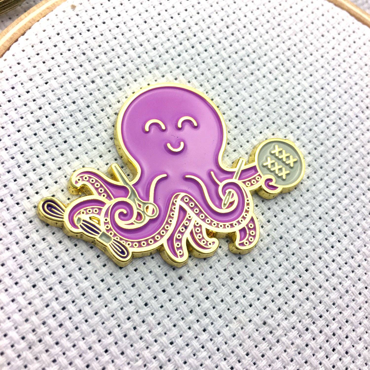 Snarky Crafter Designs - Wholesale Embroidery/Cross Stitch Supplies - Stitching Octopus Magnetic Enamel Needle Minder3