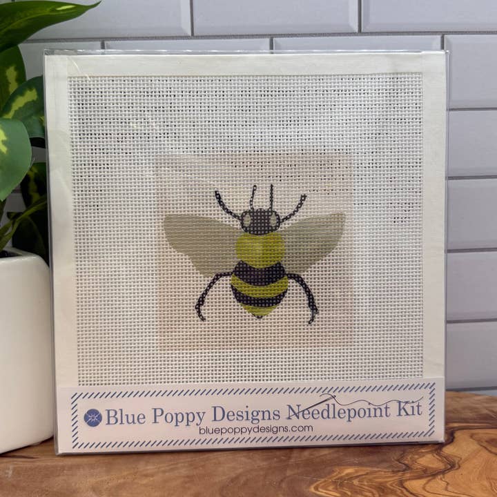 Bi Broderisæt for engroshandel hos Blue Poppy Designs