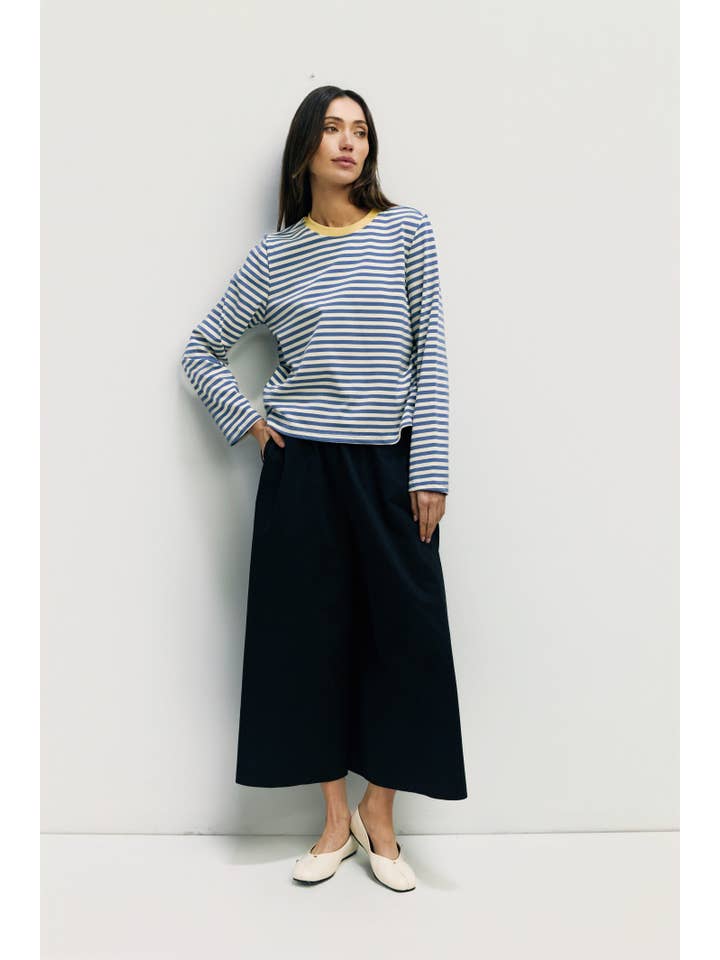 MOD REF - Wholesale T-Shirt - Women's - The Kathleen Top | Women's Striped Long Sleeve T-Shirt
22