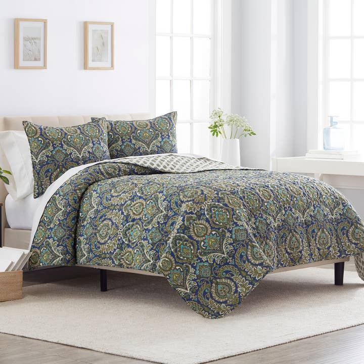 Kingstown Quilt Set for wholesale by C&F Home
