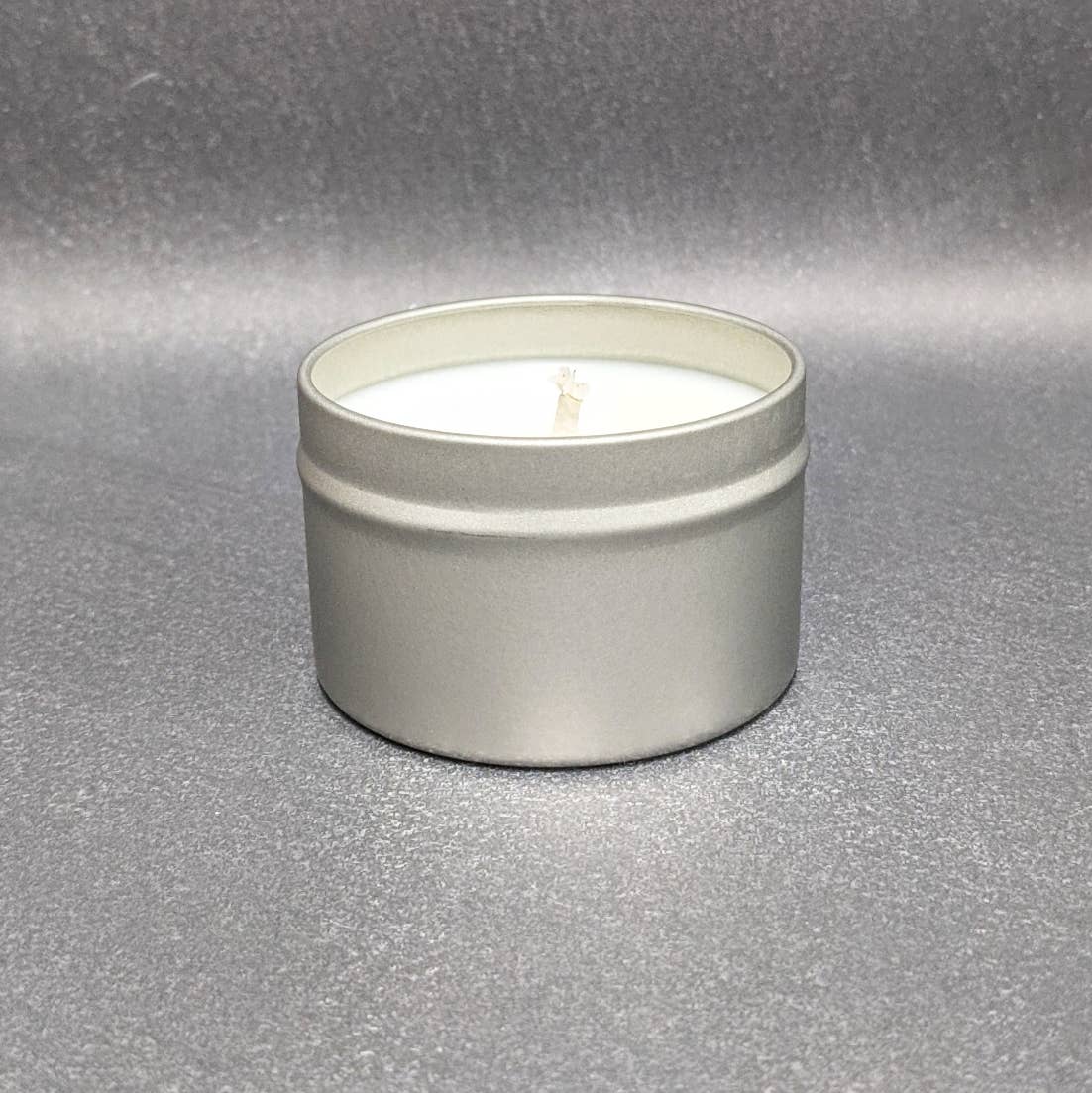 Unplug Soy Candles - Vente Bougies de voyage - Bougie de soja en étain de voyage en argent de 4 oz de marque privée1