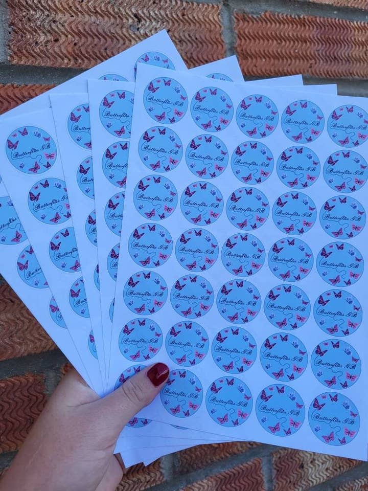 Logotipo de Lyndas - Personalizado para venta al por mayor de The Sticker Scene