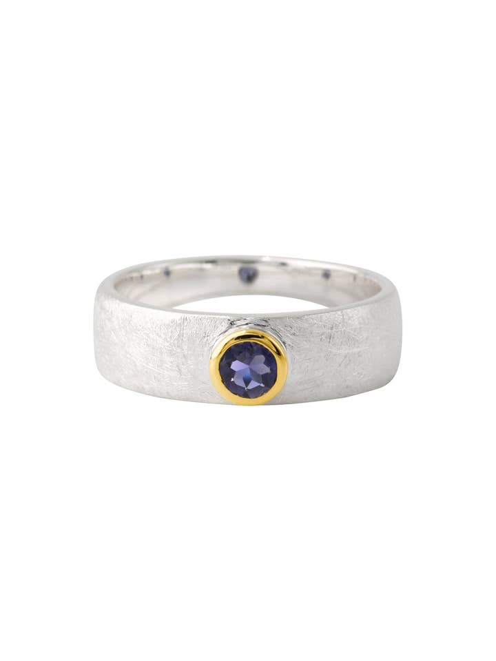 Silver ring with 4 mm iolite, 18 ct gold-plated for wholesale by Campur GmbH