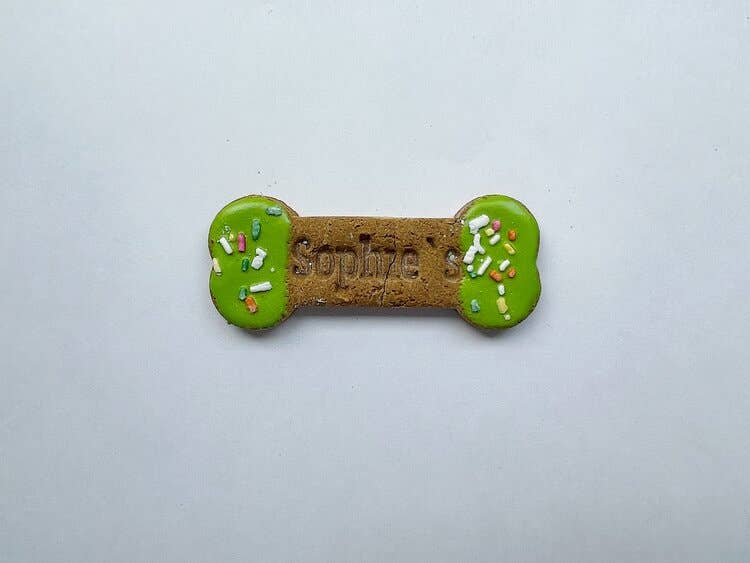 Lynchburger Pet Products - Wholesale Pet Treats - Dog - Sophie's Natural Pet Treats #1 - Small Bone2