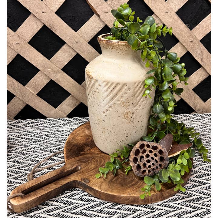 Wholesale Home Decor - Venta al por mayor Bandejas/platos/boles decorativos - Tabla de cortar redonda de madera oscura, 16 x 12 x 0,5 pulgadas