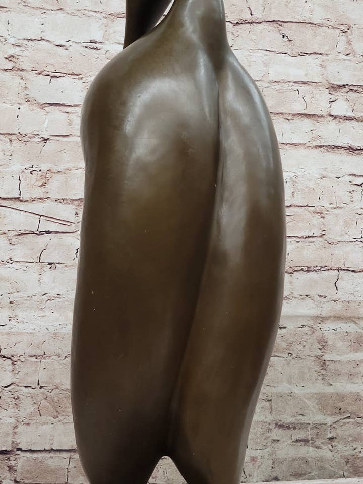 Proportionelt overdrevet kvinde Kvindelig form Fertilitet Bronzeskulptur Statue Figur Moderne kunst for engroshandel hos Bronzhaus