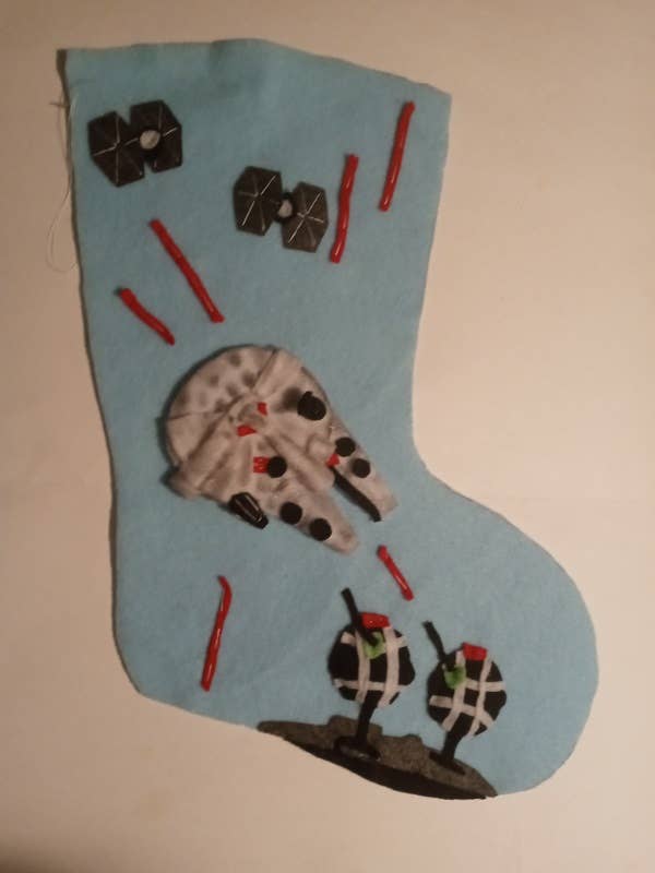 Calcetín de Navidad del Halcón Milenario de Star Wars, Calcetín de Luchador LXL30 para venta al por mayor de BLUE RIBBON ORNAMENTS