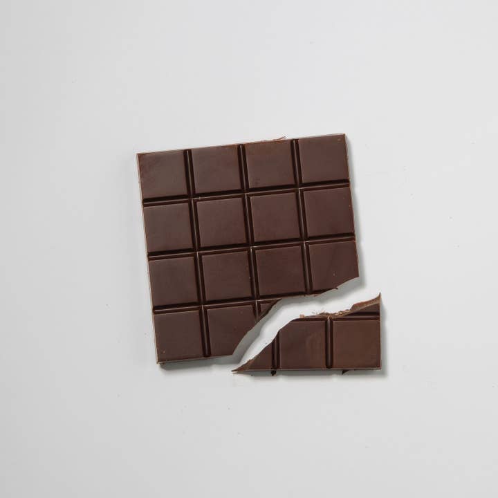 Flint Chocolate - Wholesale Chocolate bar - Wild Blueberry2