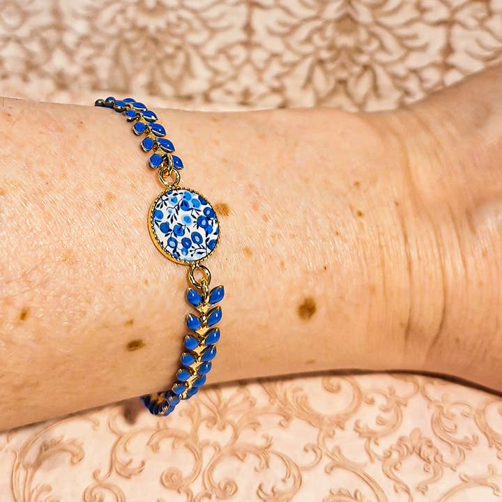 Lydée Déco – wholesale Charm/dangle bracelet – 2 duo flower or art deco bracelets with adjustable chain7