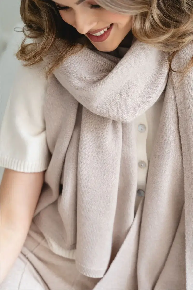 Ander - Vendita all'ingrosso Sciarpa - Donna - Sciarpa in Cashmere e Lana Merino – Eleganza e Calore Combinati7