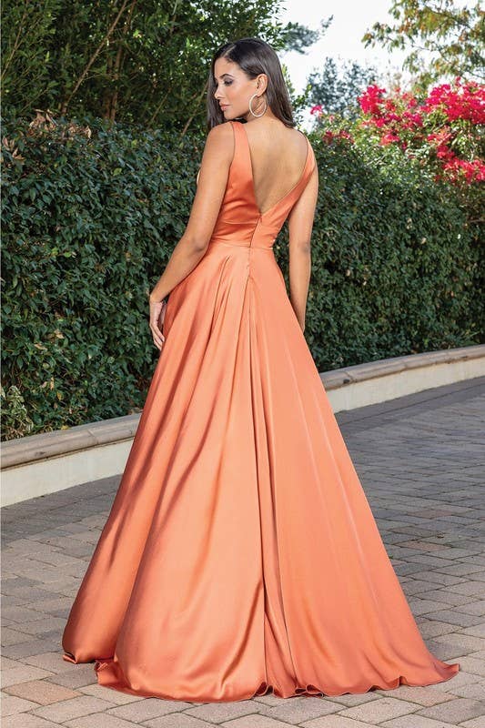 Dancing Queen Dress - Wholesale Gown - Women's - High Slit and Pleated Skirt Prom Dress2