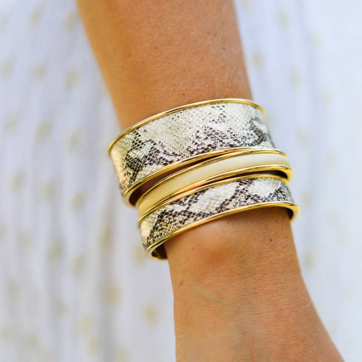 “Comet” theme reptile-style leather band for wholesale by Infiniment