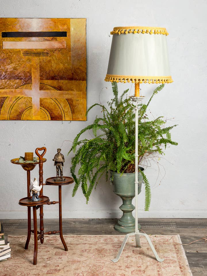 Dulcinea antieke vloerlamp voor wholesale door Antique Arte y Decoración