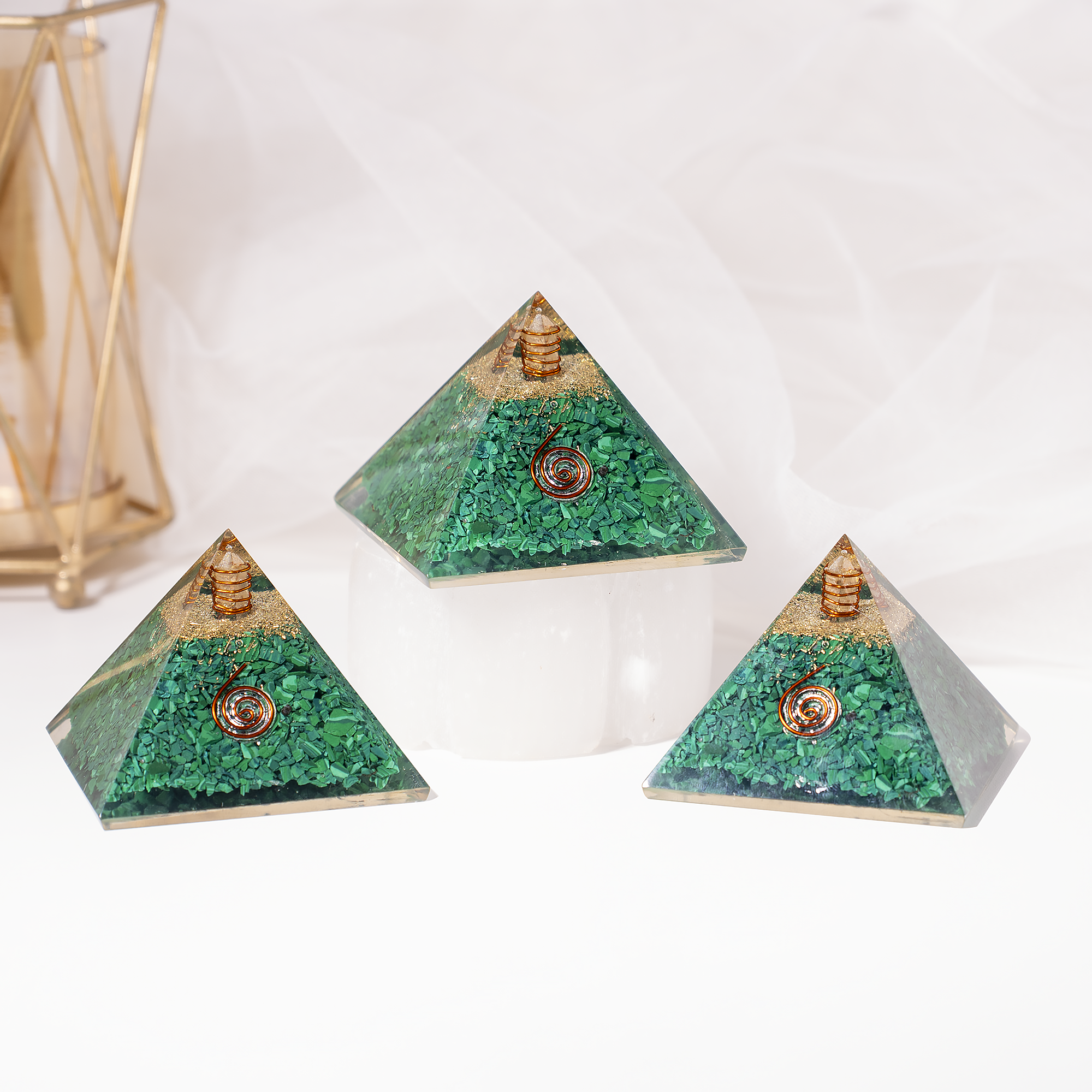 Soothing Crystals – wholesale Spiritual stone/crystal – Orgone Pyramid |Synthetic Malachite | Crystal Energy Pyramid10