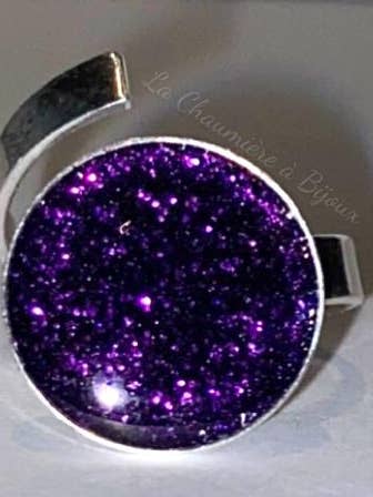 Bague violette anneau ouvert en argent 925 pour la vente par La Chaumière à Bijoux