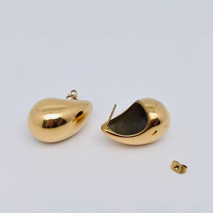Mio Queena – wholesale Dangle earrings – 18K Gold-plated Stainless Steel Hollow Teardrop Earrings-FGS10