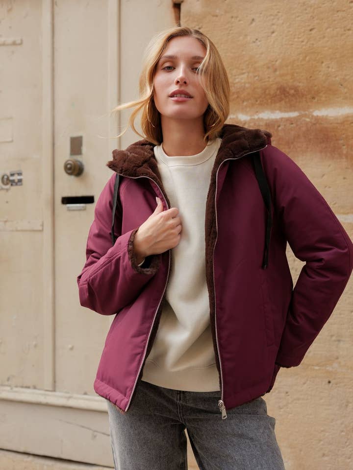 Short hooded parka, reversible fur for wholesale by Attrait Paris