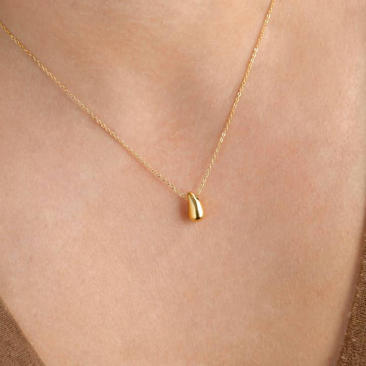 Blueyejewelry – wholesale Pendant/charm necklace – Tear Drop Pendant Necklace - Dainty Droplet Necklace