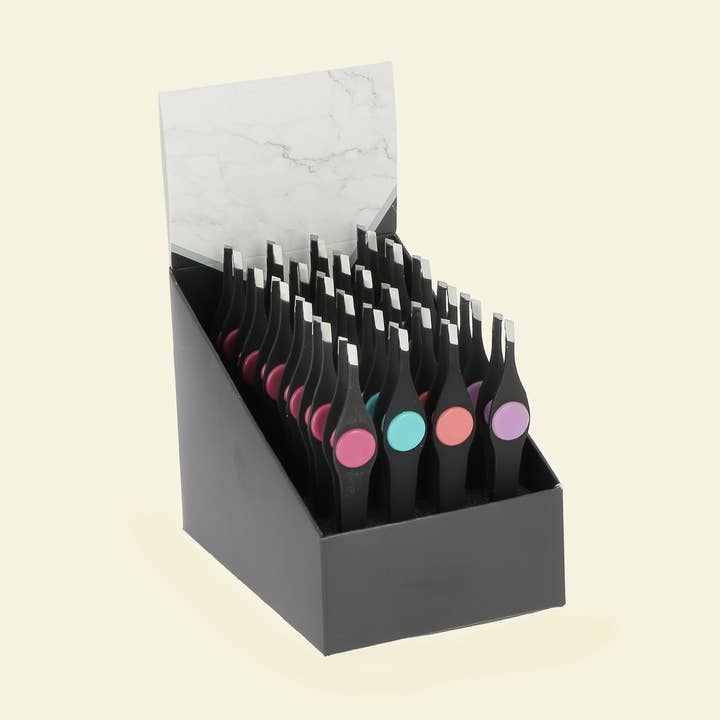 JCH BEAUTY ACCESS - Wholesale Eyebrow Razor/Shaper - Black Slanted Tweezers Display0