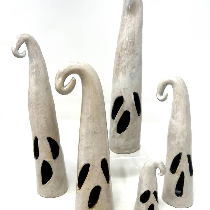 Kelly Aaron Creative - Wholesale Decorative Figurine - Ceramic Ghost