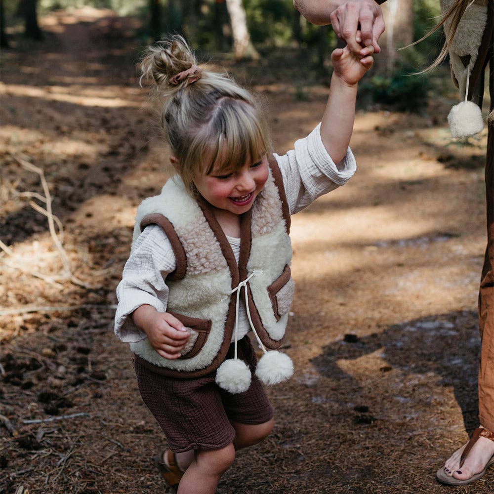 Moonrise - Wholesale Outerwear Vest - Kids - Kids Vest Wool Multi Pompom2