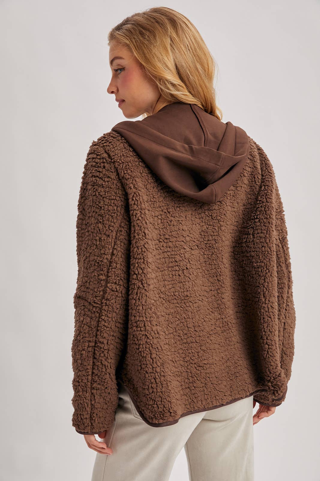 Bluivy - Wholesale Jacket - Women's - SHERPA ADJUSTABLE HOODED JACKET16