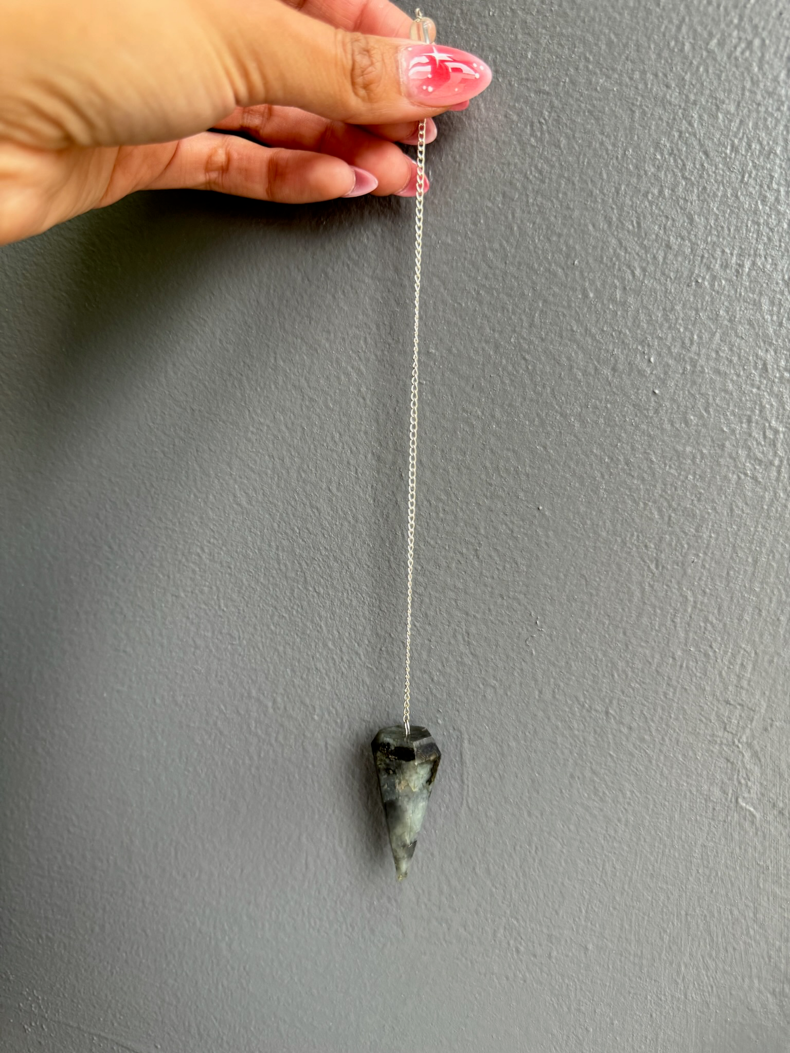 Sapphire & Sage - Wholesale Spiritual Stone/Crystal - Labradorite Crystal Pendulum1