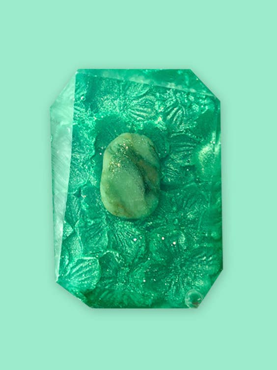 Clover Charm for wholesale by Crystal Bar Soap