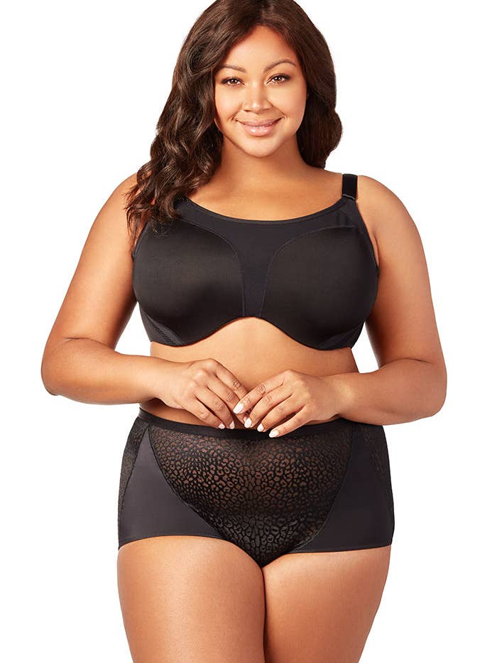 Soutien-gorge de sport à armatures Curvy Moves 2511 noir pour la vente par Elila