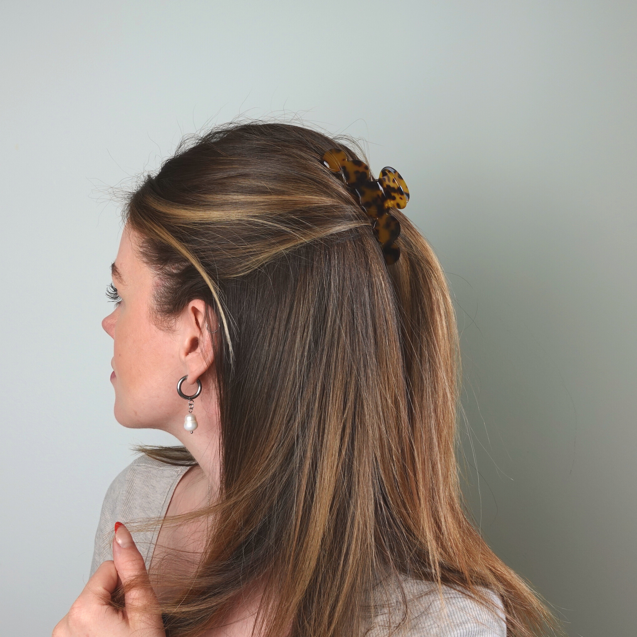 Love Attack - Wholesale Hair Clip - Women's - Nefeli Cellulose Acetate Minimalist Cloud Hair Claw Clips6