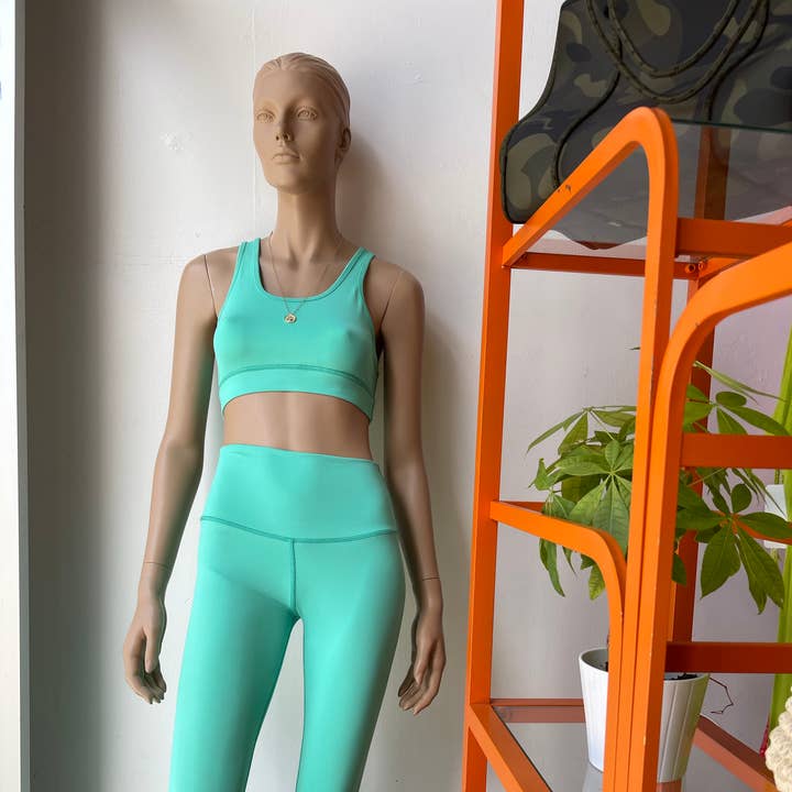 Soutien-gorge classique à dos nageur Mint pour la vente par Glimpse the Label