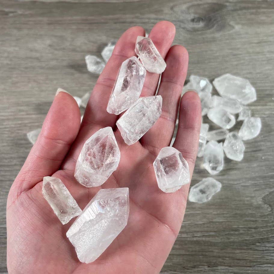 Keystone Crystals - Vente Pierre et cristal de spiritualité - Pointes de quartz clair du Brésil – Lot de 1 lb de cristaux bruts naturels2