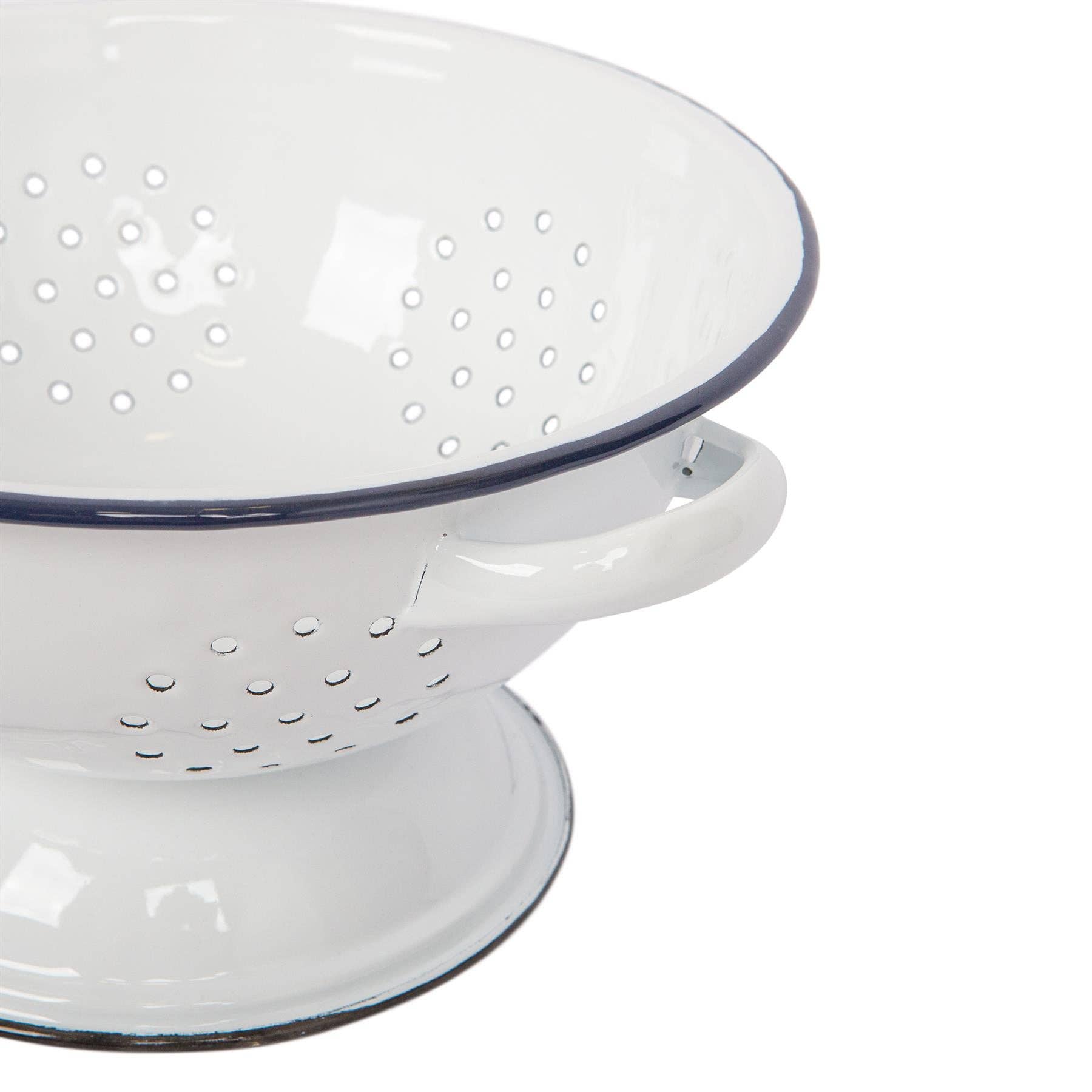Rinkit Ltd - Wholesale Colander - 23.5cm White Enamel Colander - By Argon Tableware4