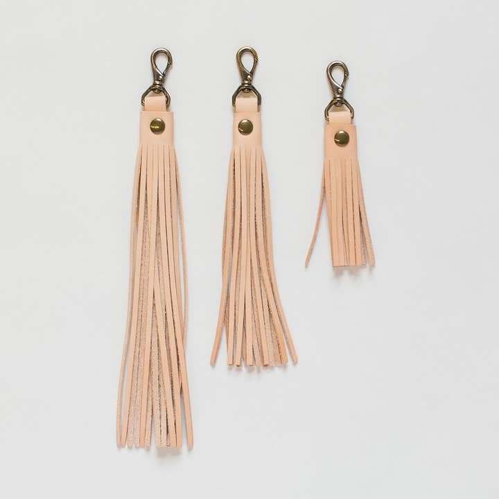 Le Tassel pour la vente par Gale and Hayes