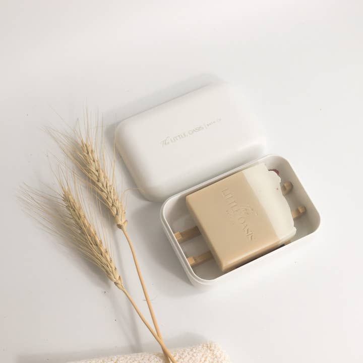 The Little Oasis Bath Co. - Wholesale Bath soap dish - BAMBOO FIBRE & CORNSTARCH ZERO WASTE SOAP DISH3