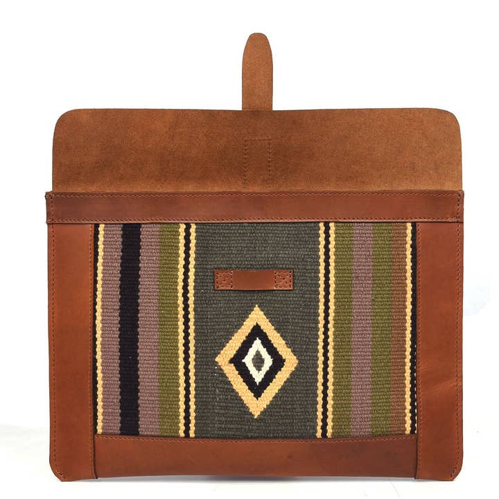 TLG Canada - Wholesale Laptop/Tablet Case - Women's - Leather Vintage Bohemian Mac Book Sleeve Caramel Brown6